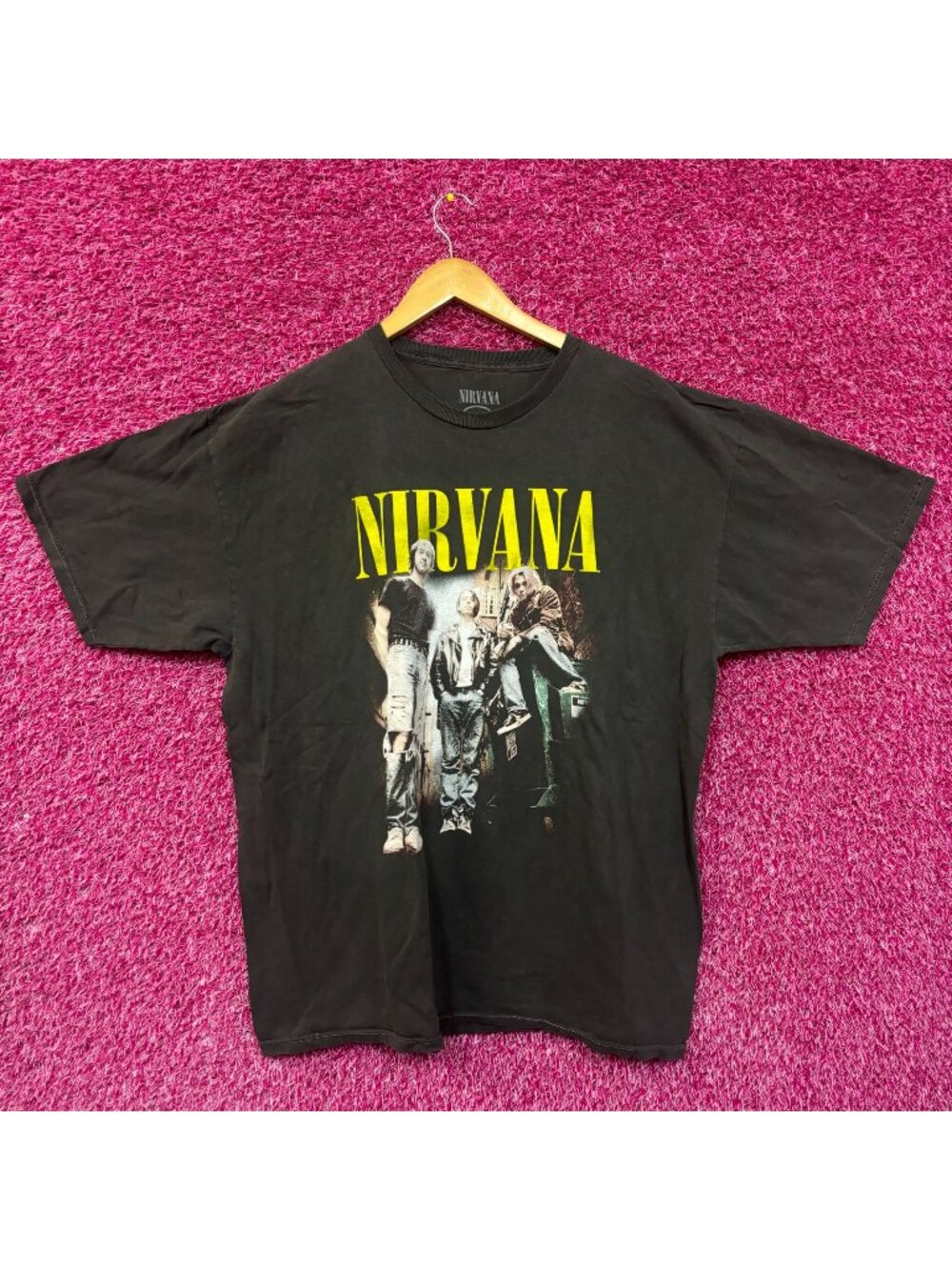 Nirvana Grunge Live Rock Tshirt size Large